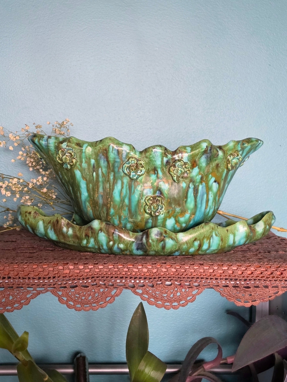 Beautiful 70s hand-crafted sea moss glazed planter studio pottery